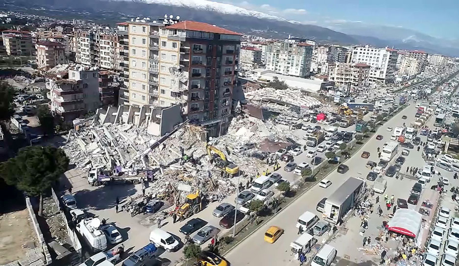 Землетрясение в Турции порождает конспирологические теории 