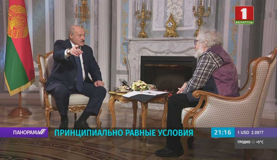 Президент дал интервью главному редактору радио Эхо Москвы