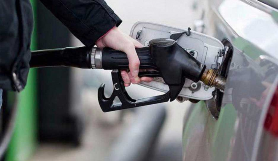 Цена на автомобильное топливо на АЗС в Беларуси изменилась