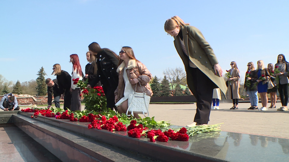 В  рамках акции 30 дней до Победы в Бресте почтили память защитников Родины 