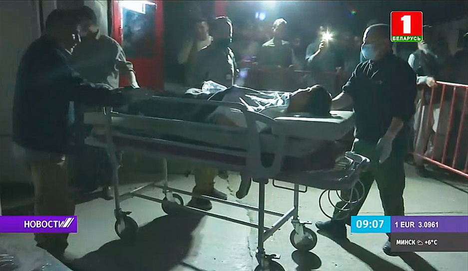 Теракт в Афганистане: заминированный автомобиль взорвался возле центральной больницы