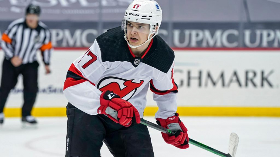 Егор Шарангович - первая звезда матча Торонто - Нью-Джерси в НХЛ