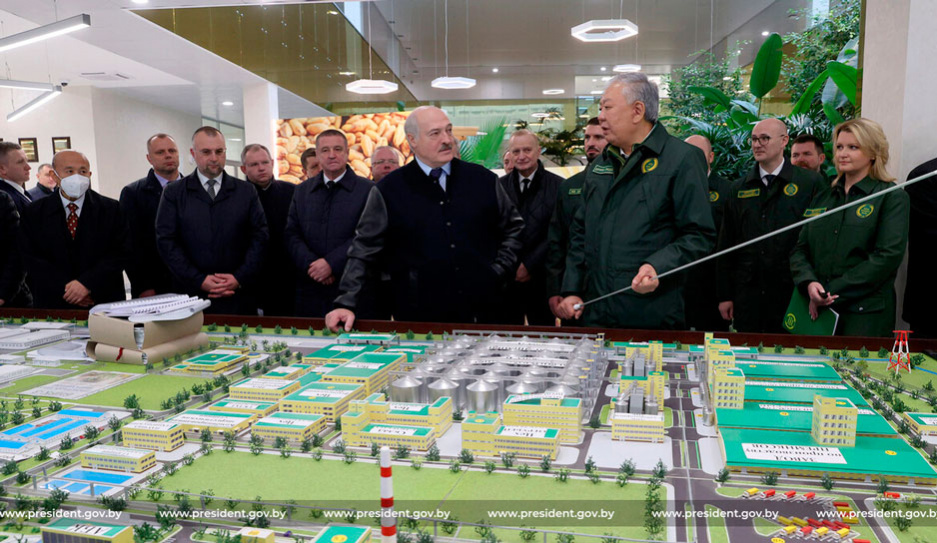 Александр Лукашенко дает старт уникальному проекту в агропроме - БНБК