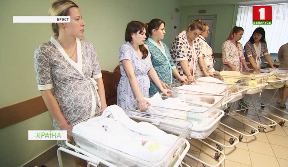 Девять младенцев появились на свет 7 января в Бресте