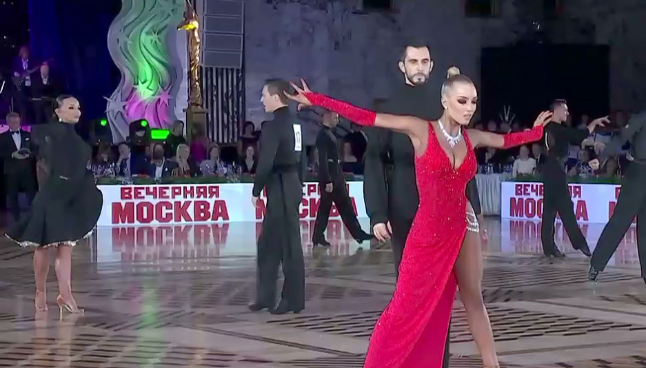Звезды танца сразились на Кубке Кремля в Москве